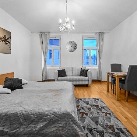 Three-Bedroom, Three King-Size Bed Retreat Wien Ngoại thất bức ảnh
